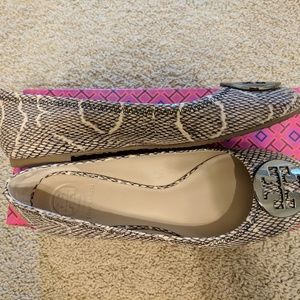 Tory burch flats 8